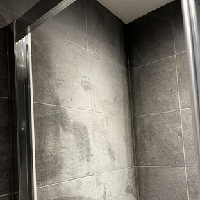 Builders Clean Latheron